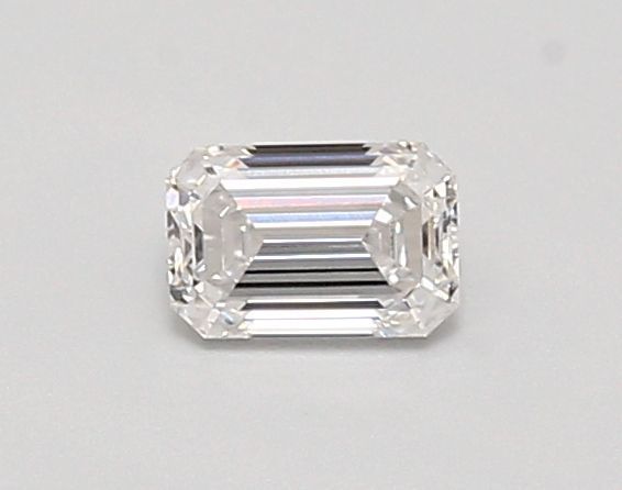 Emerald Lab-Grown Diamond image