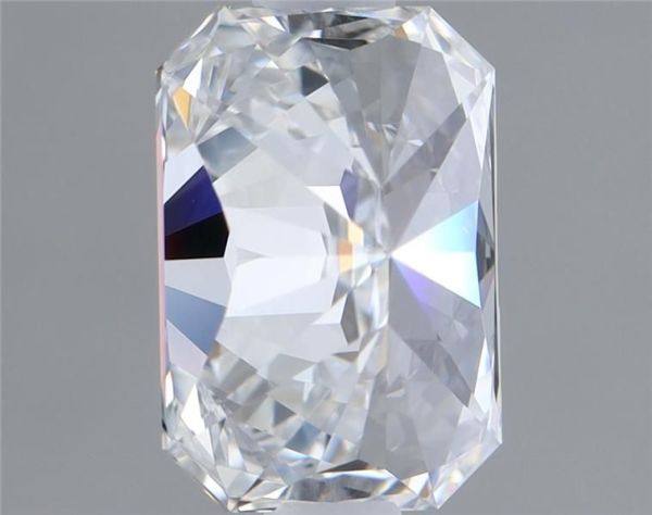 Radiant Lab-Grown Diamond image