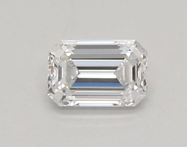 Emerald Lab-Grown Diamond image