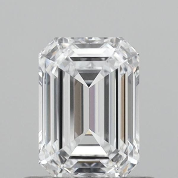 Emerald Lab-Grown Diamond image