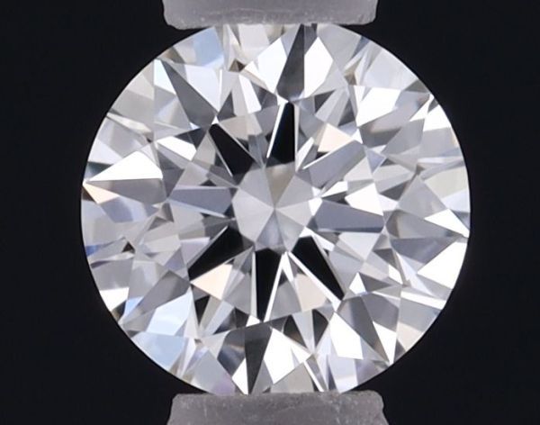 Round Lab-Grown Diamond image