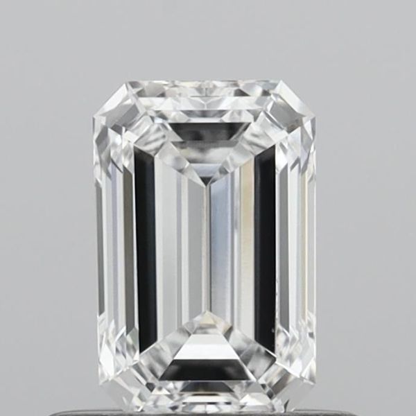 Emerald Lab-Grown Diamond image