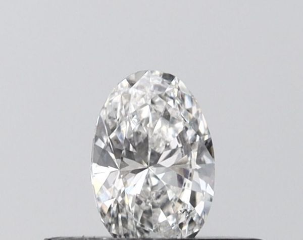Oval Lab-Grown Diamond image