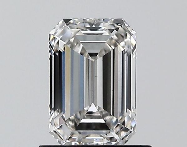 Emerald Lab-Grown Diamond image