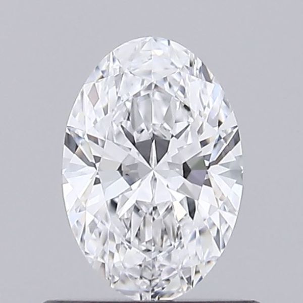 Oval Lab-Grown Diamond image
