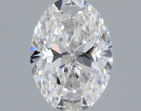 Oval Lab-Grown Diamond image
