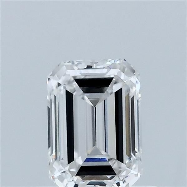 Emerald Lab-Grown Diamond image