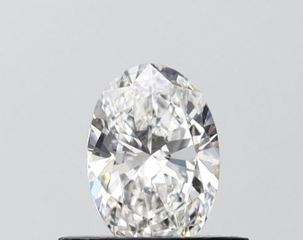 Oval Lab-Grown Diamond image