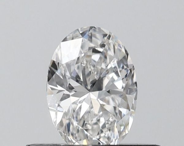 Oval Lab-Grown Diamond image