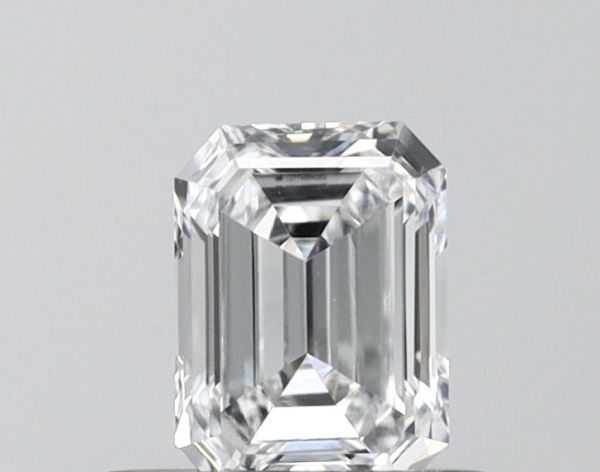 Emerald Lab-Grown Diamond image