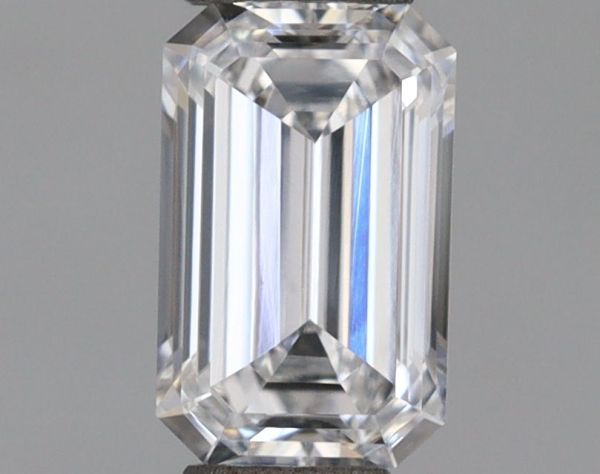 Emerald Lab-Grown Diamond image
