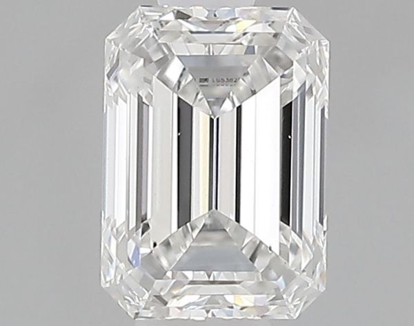 Emerald Lab-Grown Diamond image