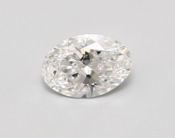 Oval Lab-Grown Diamond image