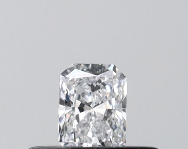 Radiant Lab-Grown Diamond image