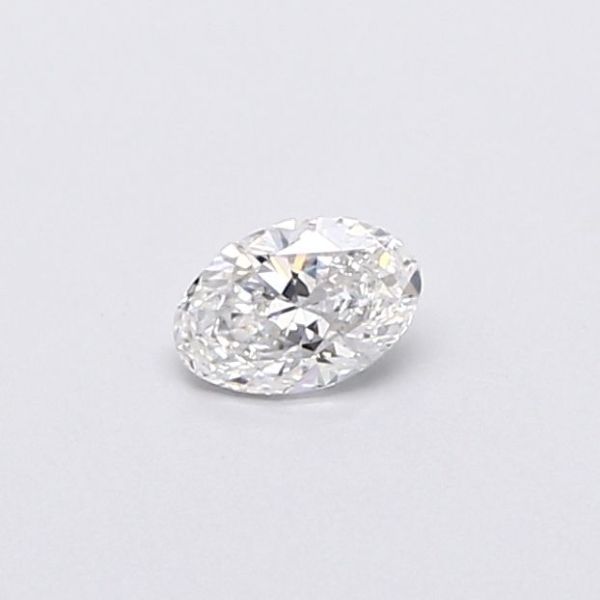 Oval Lab-Grown Diamond image