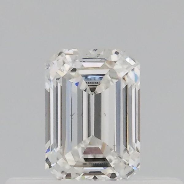 Emerald Lab-Grown Diamond image
