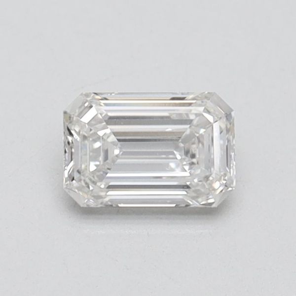 Emerald Lab-Grown Diamond image