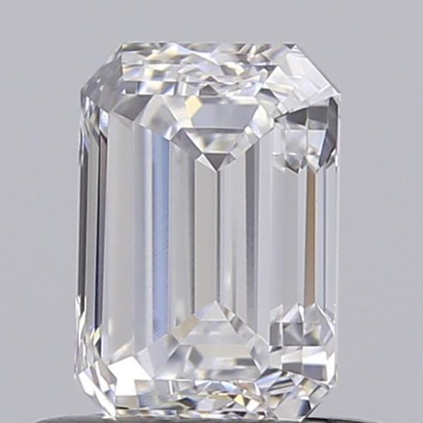 Emerald Lab-Grown Diamond image