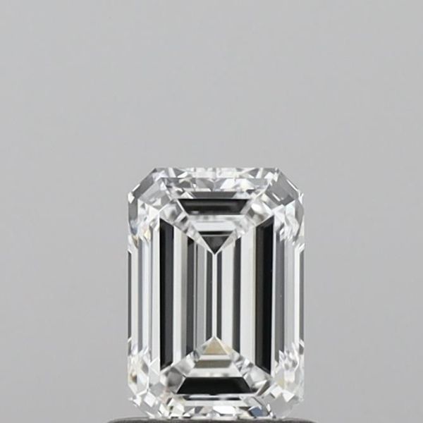 Emerald Lab-Grown Diamond image
