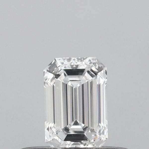 Emerald Lab-Grown Diamond image