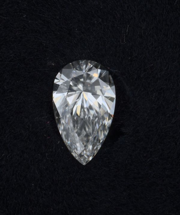 Pear Lab-Grown Diamond image