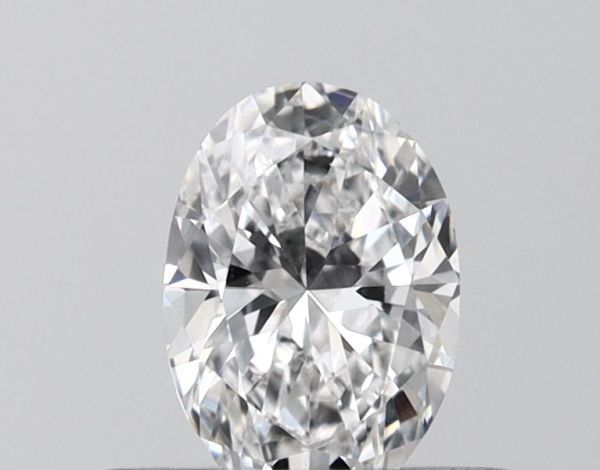 Oval Lab-Grown Diamond image