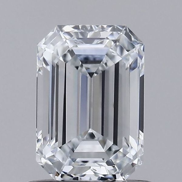 Emerald Lab-Grown Diamond image