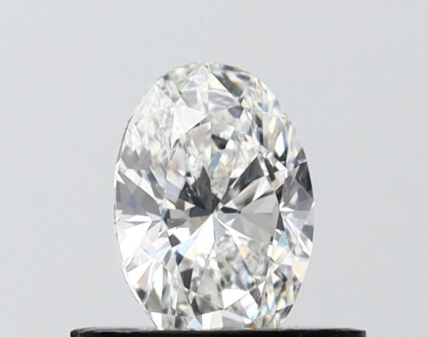 Oval Lab-Grown Diamond image