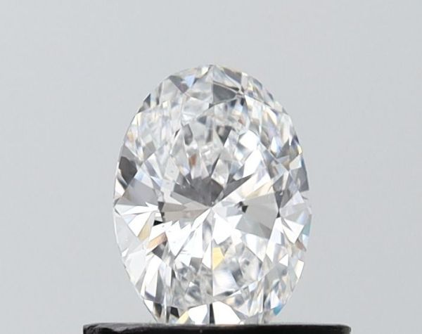 Oval Lab-Grown Diamond image