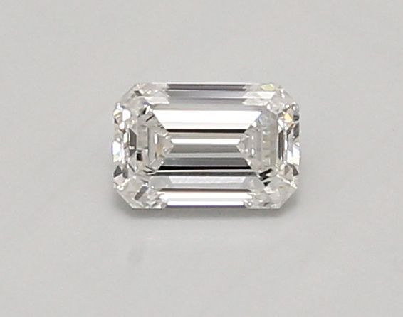 Emerald Lab-Grown Diamond image