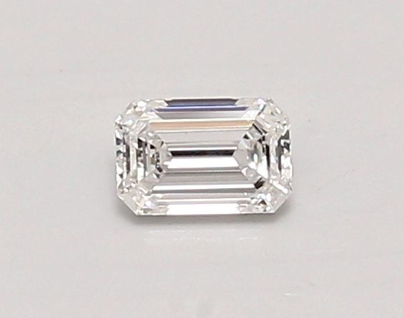 Emerald Lab-Grown Diamond image