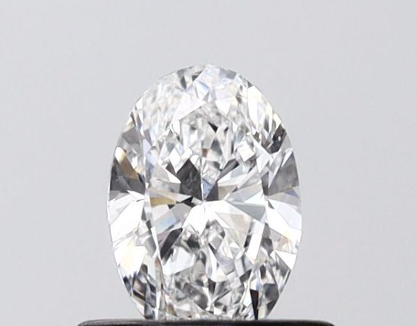 Oval Lab-Grown Diamond image