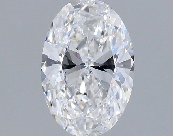 Oval Lab-Grown Diamond image