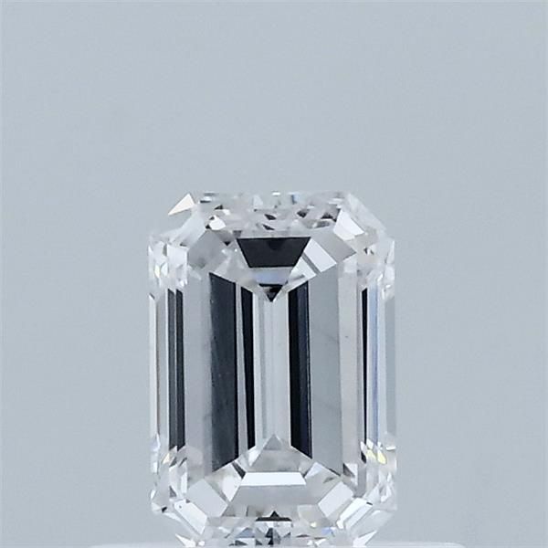 Emerald Lab-Grown Diamond image