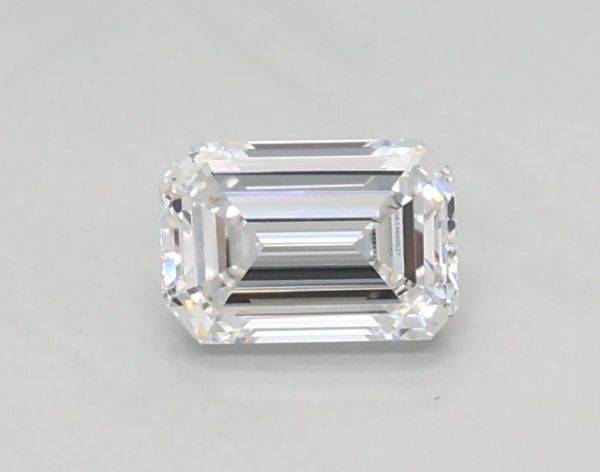 Emerald Lab-Grown Diamond image