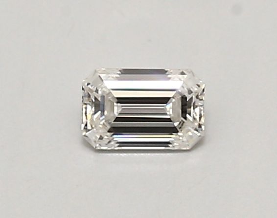 Emerald Lab-Grown Diamond image
