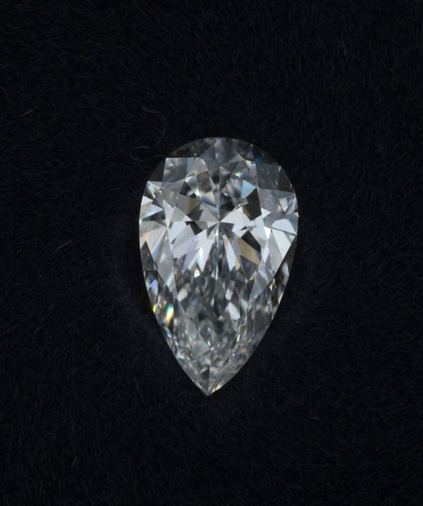 Pear Lab-Grown Diamond image