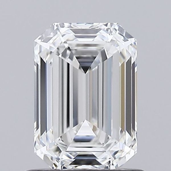 Emerald Lab-Grown Diamond image