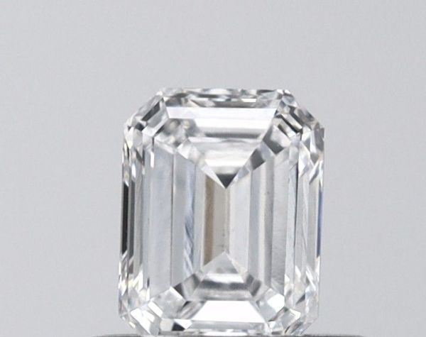 Emerald Lab-Grown Diamond image