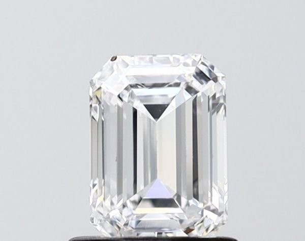 Emerald Lab-Grown Diamond image