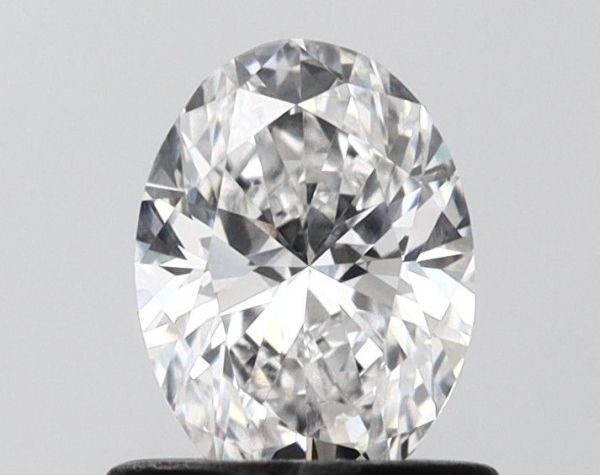Oval Lab-Grown Diamond image
