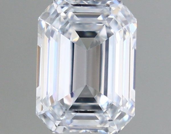 Emerald Lab-Grown Diamond image