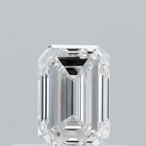 Emerald Lab-Grown Diamond image