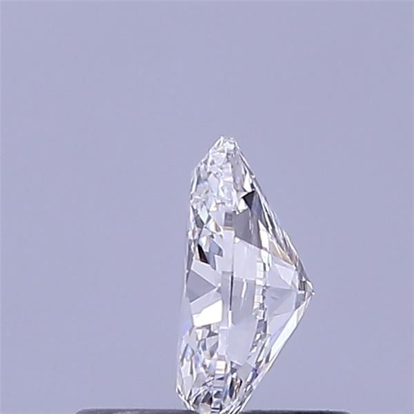 Oval Lab-Grown Diamond image