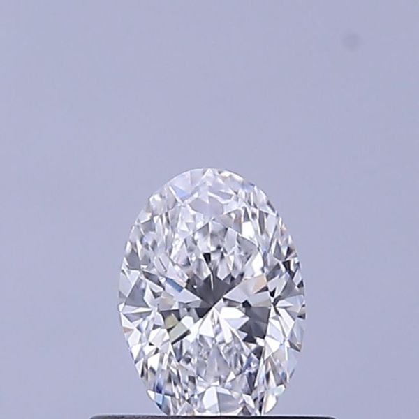 Oval Lab-Grown Diamond image