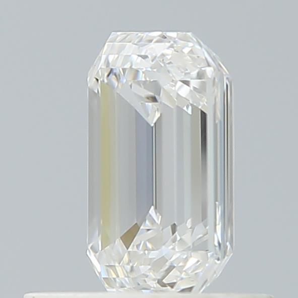 Emerald Lab-Grown Diamond image