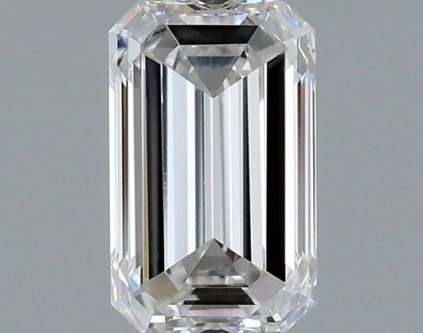 Emerald Lab-Grown Diamond image