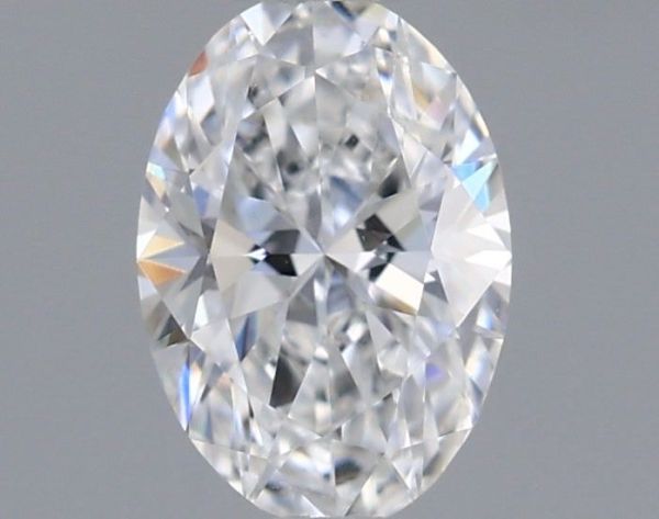 Oval Lab-Grown Diamond image