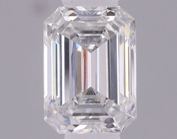 Emerald Lab-Grown Diamond image
