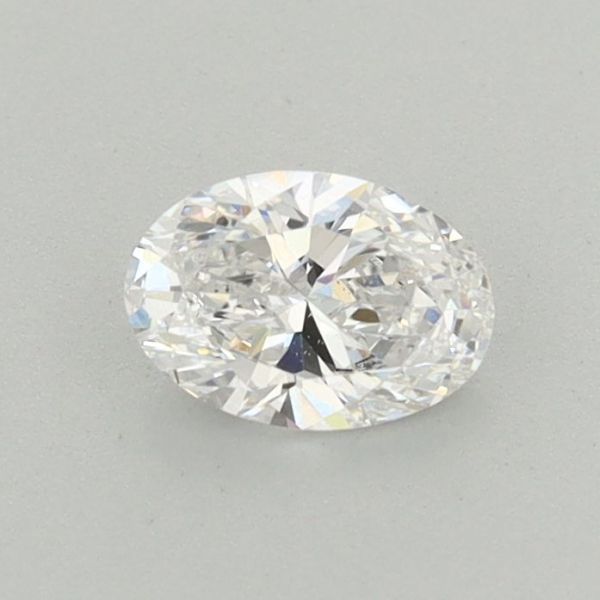 Oval Lab-Grown Diamond image